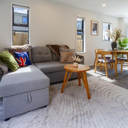 Escape At The Park: 1 Bed 1 Bath W/Carpark Apartment Крайстчърч Екстериор снимка